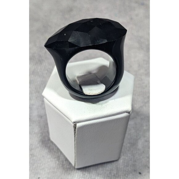 Glam Goth Faceted Teardrop Heavy Black Ring Size 8 1/2 - Picture 4 of 9